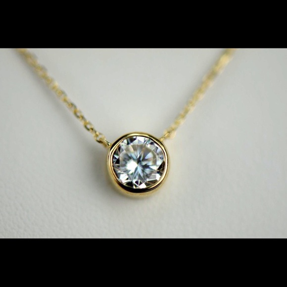 14k Gold Chain Necklace w/ Round Bezel CZ Diamond - Picture 5 of 7